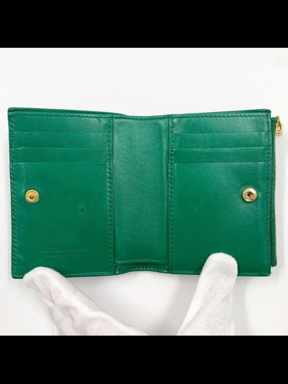 Bottega Veneta Emerald Green Intrecciato Coin Wallet with Zip